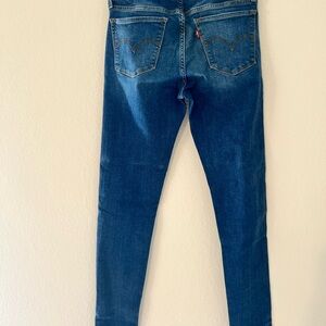 Levi's Women's Classic Blue Skinny Jeans